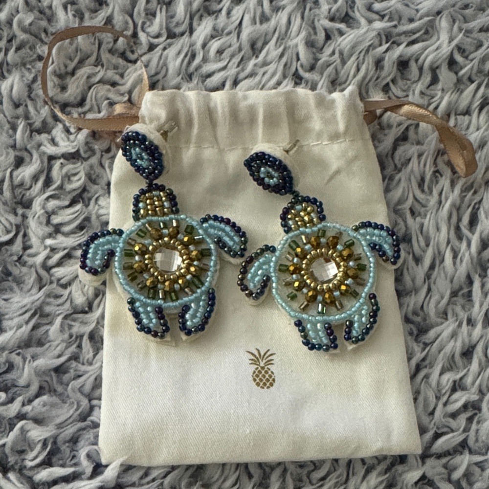 NEW! Simply Southern Beaded Turtle Earrings